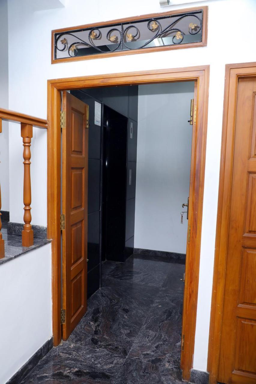 Rainbow House Luxury Rooms Chennai Extérieur photo